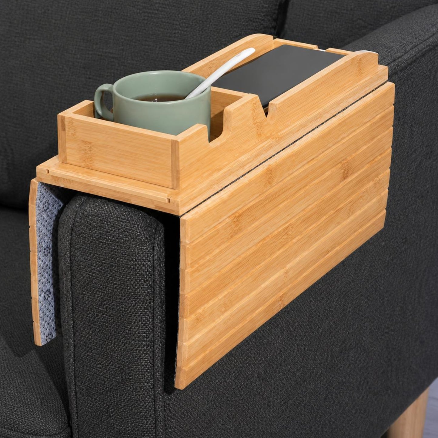 LoungeMate™ | Alles binnen handbereik terwijl jij ontspant